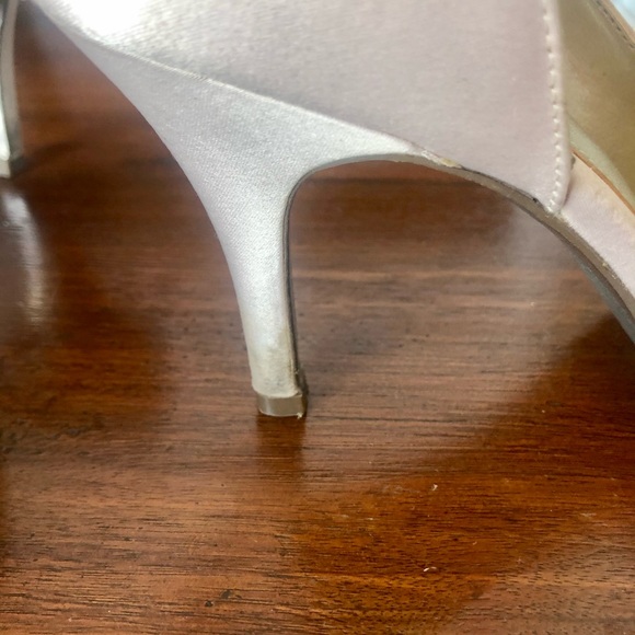 Browns bow rhinestone heels - Picture 8 of 8